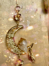 Load image into Gallery viewer, The light in you