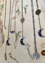 Load image into Gallery viewer, Moon of life