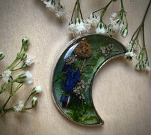Load image into Gallery viewer, Moon Spell Magical Mushroom Necklace
