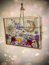 Load image into Gallery viewer, Lace Moon