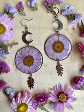 Load image into Gallery viewer, My chatting earrings
