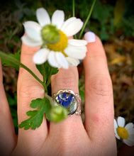 Load image into Gallery viewer, Corn Flower Fairytale Ring
