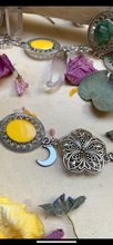 Load image into Gallery viewer, Gypsy Moon Neck Chain
