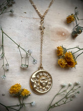 Load image into Gallery viewer, Nuada Necklace
