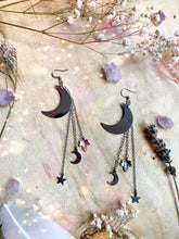 Load image into Gallery viewer, Walk in the leaves
