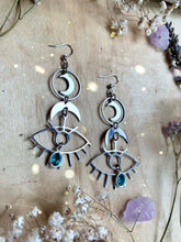 Load image into Gallery viewer, Watching Moon
