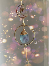 Load image into Gallery viewer, Queen of the Flowers
