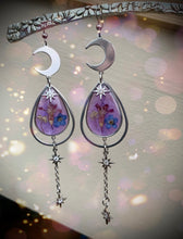 Load image into Gallery viewer, Night Flower
