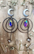 Load image into Gallery viewer, Enchantress
