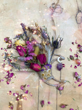 Load image into Gallery viewer, Cana Moon
