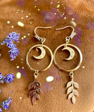 Load image into Gallery viewer, Moon Magic
